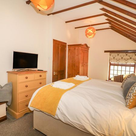 King'S Cottage Crakehall Екстериор снимка